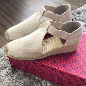 Tory Burch-NEW Espadrille/Sand-Color